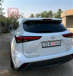 تۆیۆتا هایلاندەر